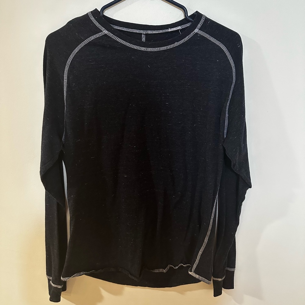 BKE Long Sleeve Shirt Black and White